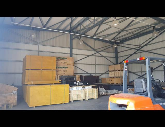 658M² FACTORY TO LET IN BLACKHEATH INDUSTRIAL